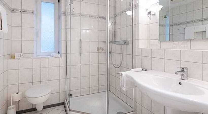 Полулюкс, Pension Vitalis