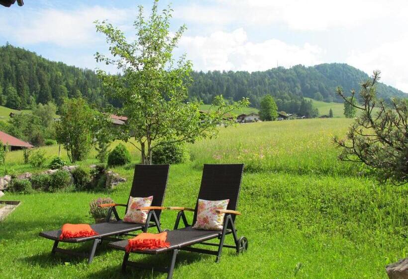 آپارتمان سوپریور 2 خوابه, Gästehaus Bergstüberl