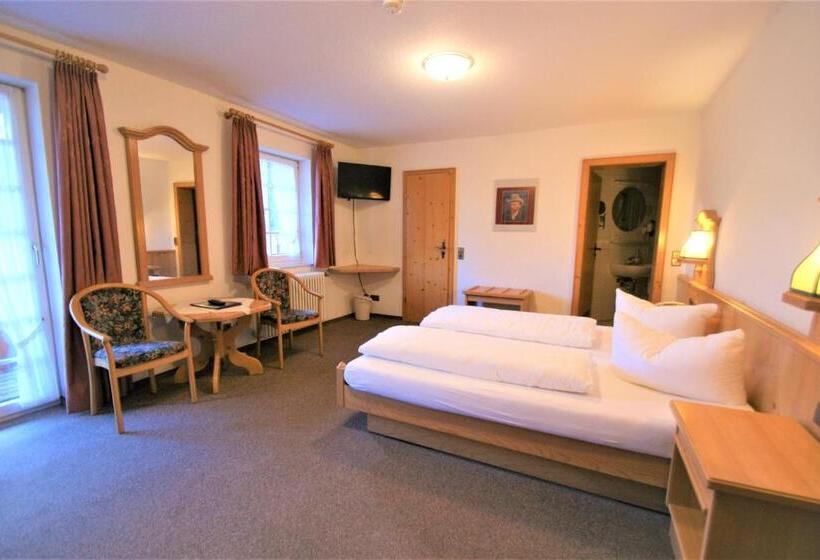 Номер Superior с Балконом, Zur Traube Schwarzwaldhotel & Restaurant Am Titisee