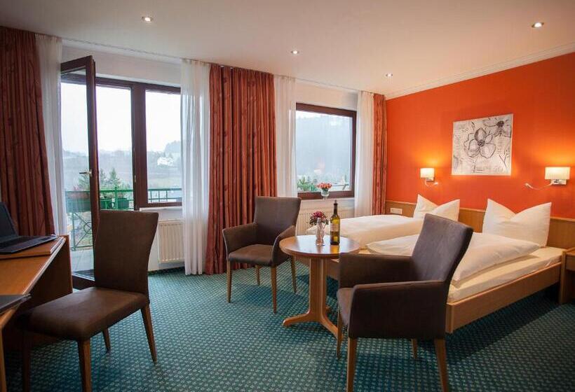 Camera Comfort, & Ferienappartements Edelweiss