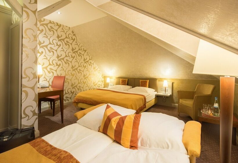 패밀리 룸, Parkhotel Güldene Berge