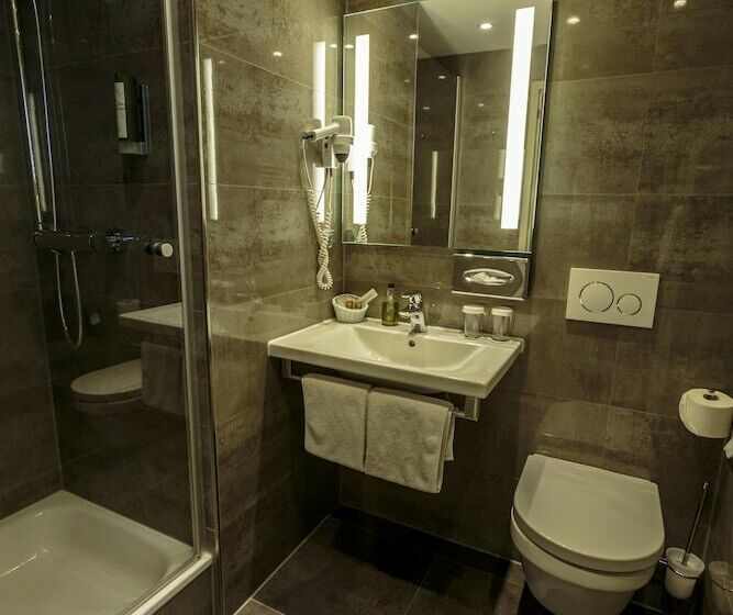 스위트, Parkhotel Güldene Berge