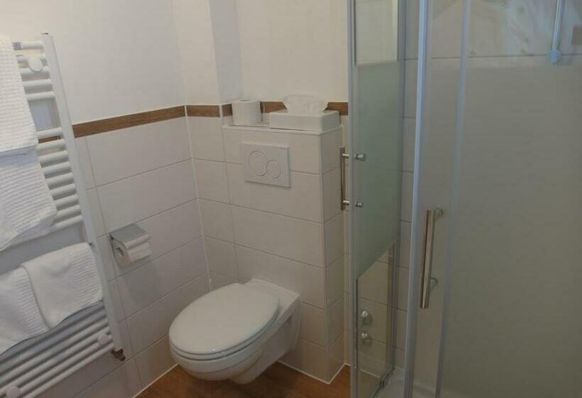 Номер Стандарт, Landhotel Bergischer Hof Gmbh Marialinden