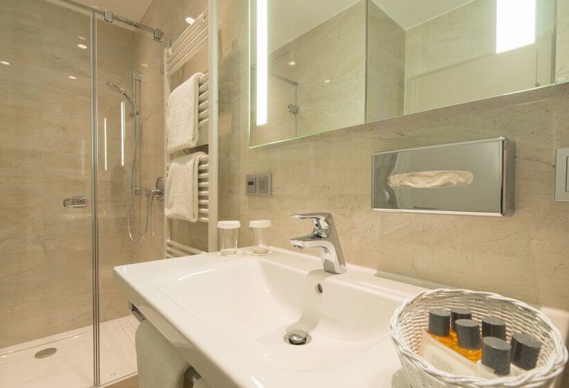 Номер Комфорт, Parkhotel Güldene Berge