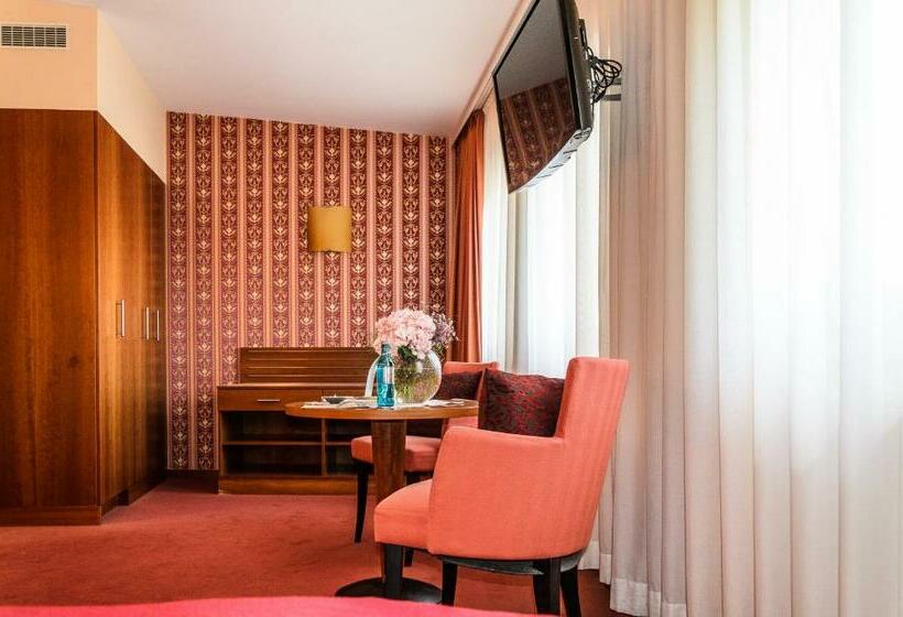 Номер Стандарт Индивидуальный, Akzent Hotel Goldner Hirsch