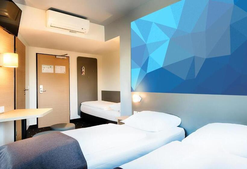חדר סטנדרט לשלושה, B&b Hotel Stuttgart Vaihingen