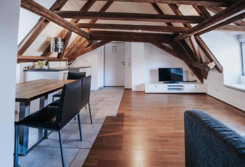 4인용 스탠다드 룸, Design Hotel & Restaurant Löwen
