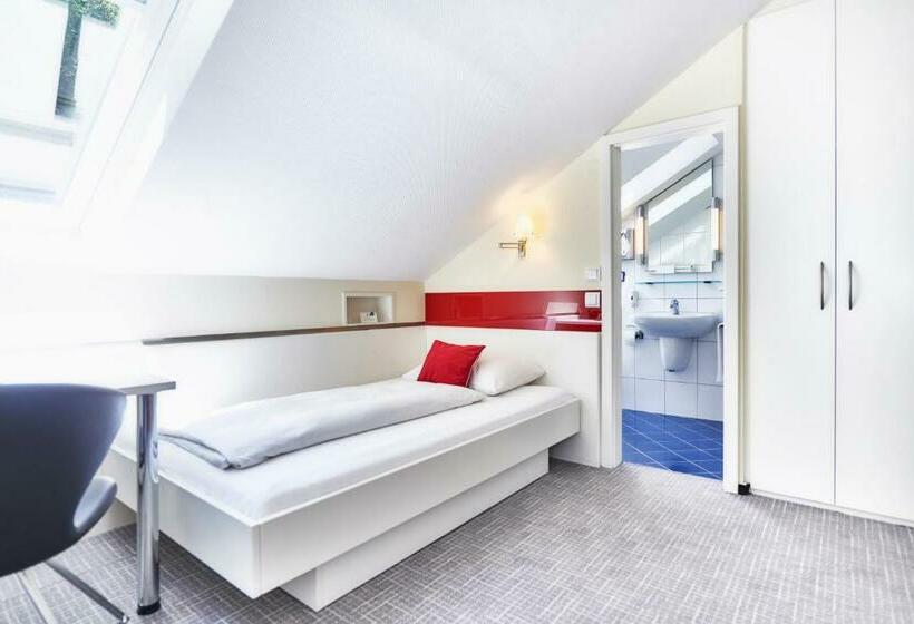 スタンダードシングルルーム, Waldhotel Sulzbachtal