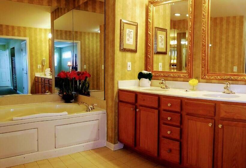 1 Bedroom Apartment Lake View, Fairfield Plantation Resort