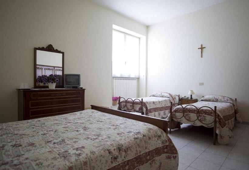 Четырехместный Номер Стандарт, Domus San Vincenzo