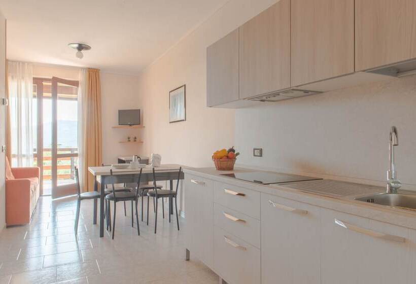 Апартаменты 2 Спальни, Residence La Pertica