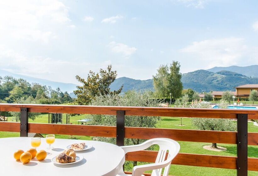Апартаменты 2 Спальни, Residence La Pertica