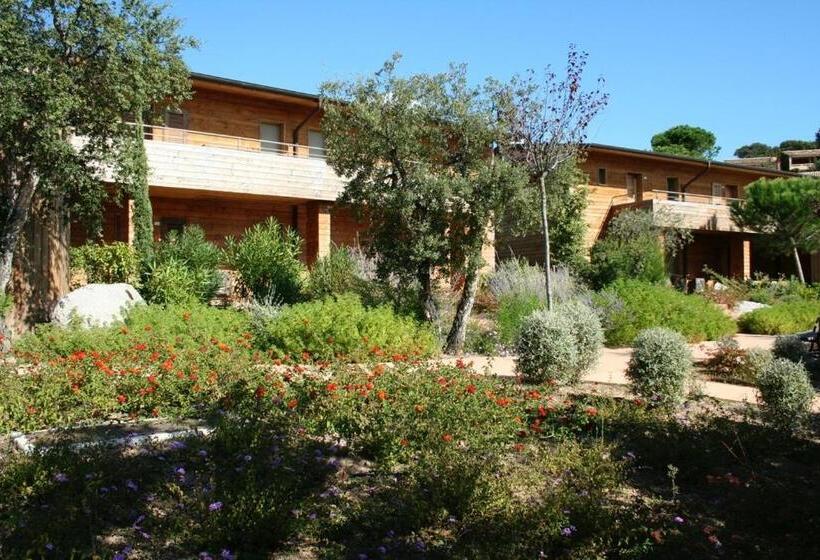 2 Bedroom Premium Apartment, Résidence Marina Di Santa Giulia