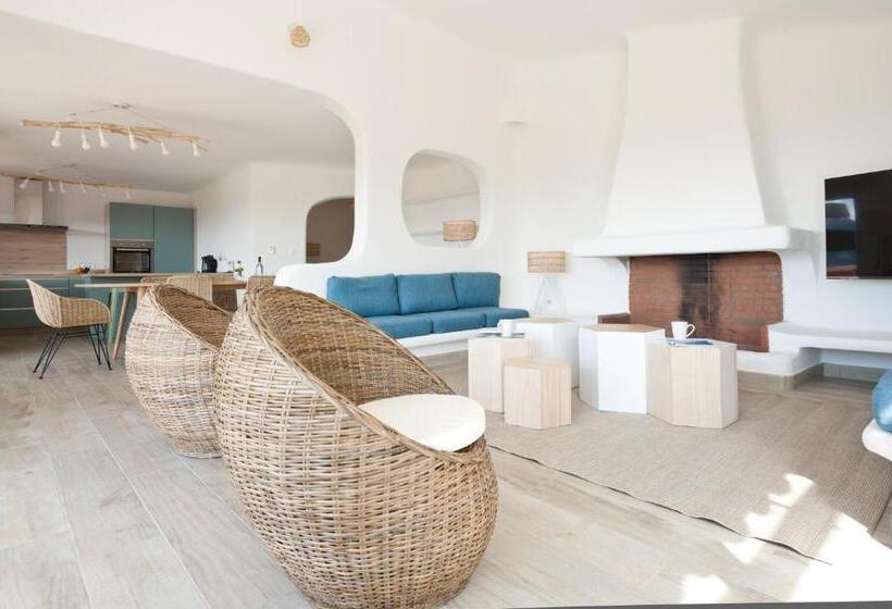 Дом 4 Спальни, Résidence Marina Di Santa Giulia