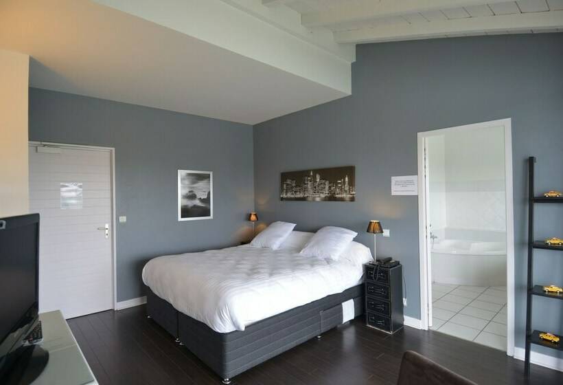 Номер Стандарт, Restaurant Côte Garonne Le Balcon Des Dames   Tonneins Marmande Agen   Chambres Climatisées