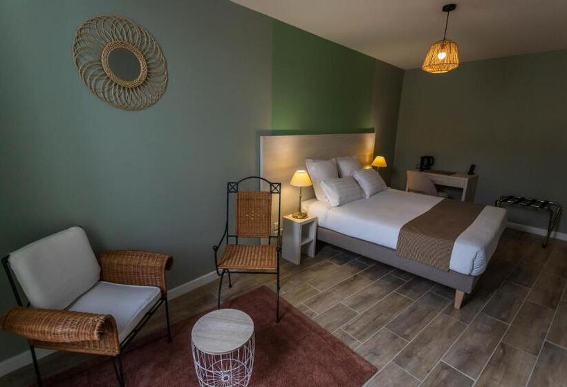 Номер Стандарт Вид на Город, Restaurant Côte Garonne Le Balcon Des Dames   Tonneins Marmande Agen   Chambres Climatisées