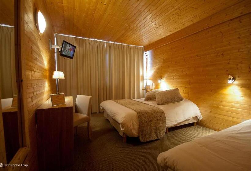 Номер Стандарт Трехместный, Hôtel Restaurant La Mandia
