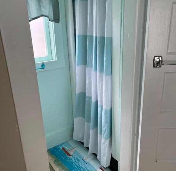 Дом 1 Спальня, Pine View Lodge