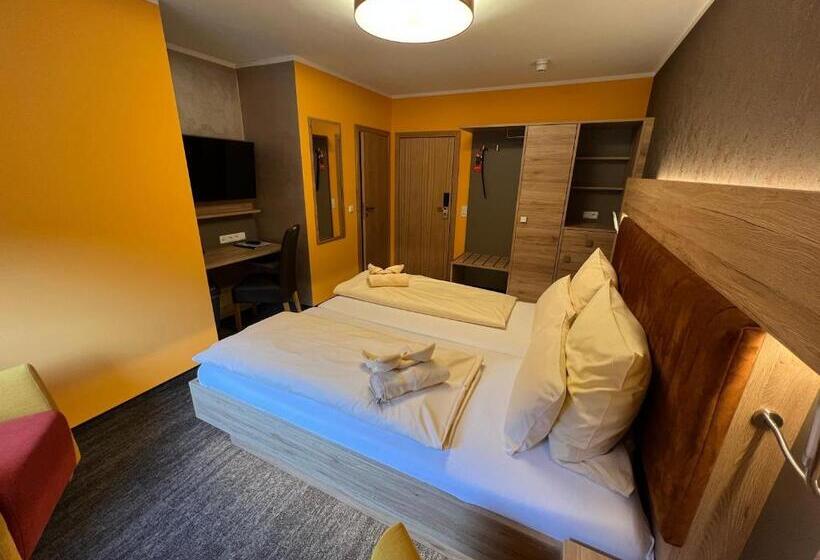 Номер Стандарт, Heidekönig Hotel Celle