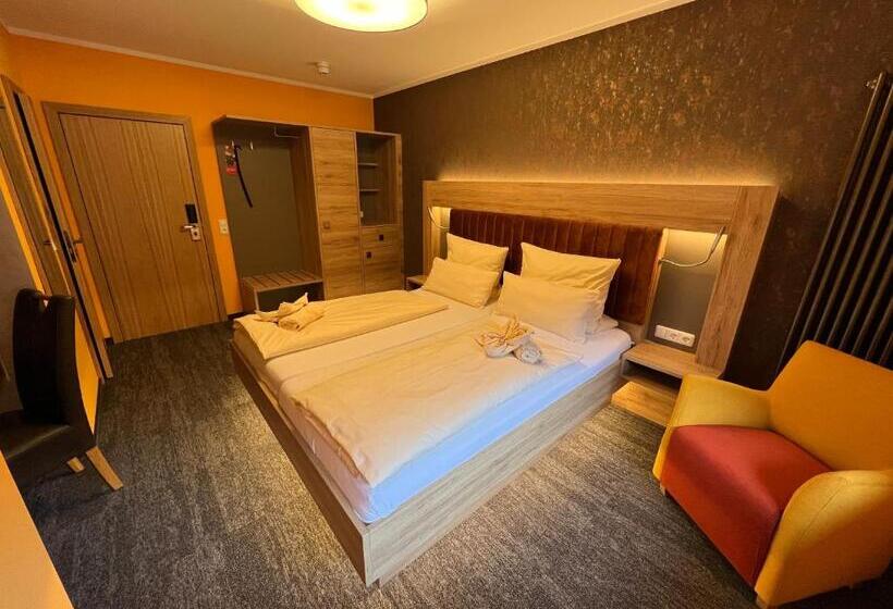 Номер Стандарт, Heidekönig Hotel Celle
