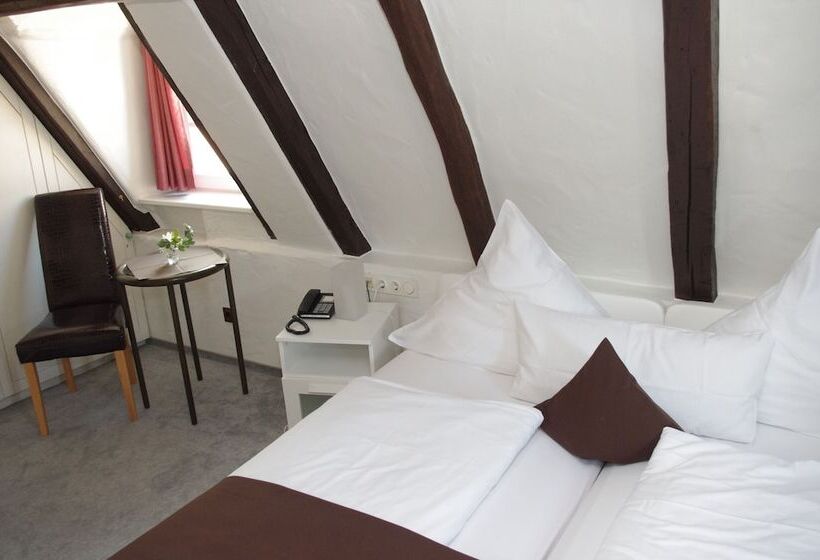 스탠다드 룸, Altes Badhaus