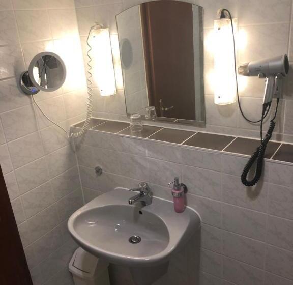 Семейный Номер, Landhotel Gasthof Zur Krone