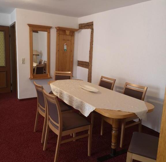 패밀리 스위트, Bodenseehotel Krone Und Historisches Aparthotel Gästehaus Des Hotel Krone