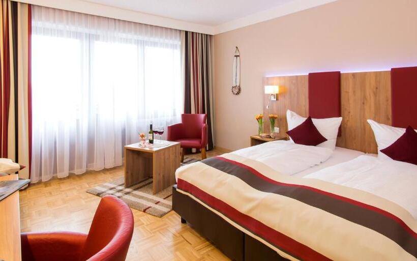 Номер Стандарт с Балконом, Genusshotel Zum Wendl