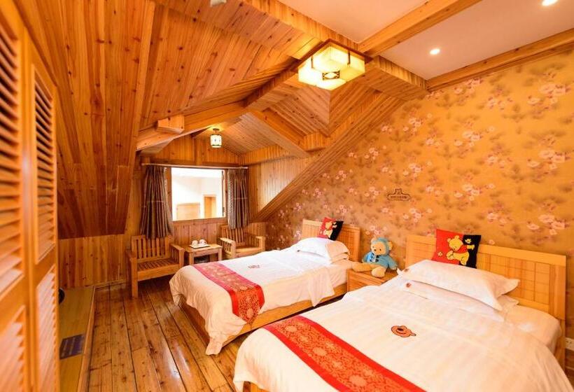 スーペリアールーム, Mount Emei Teddy Bear Hotel玩具熊酒店