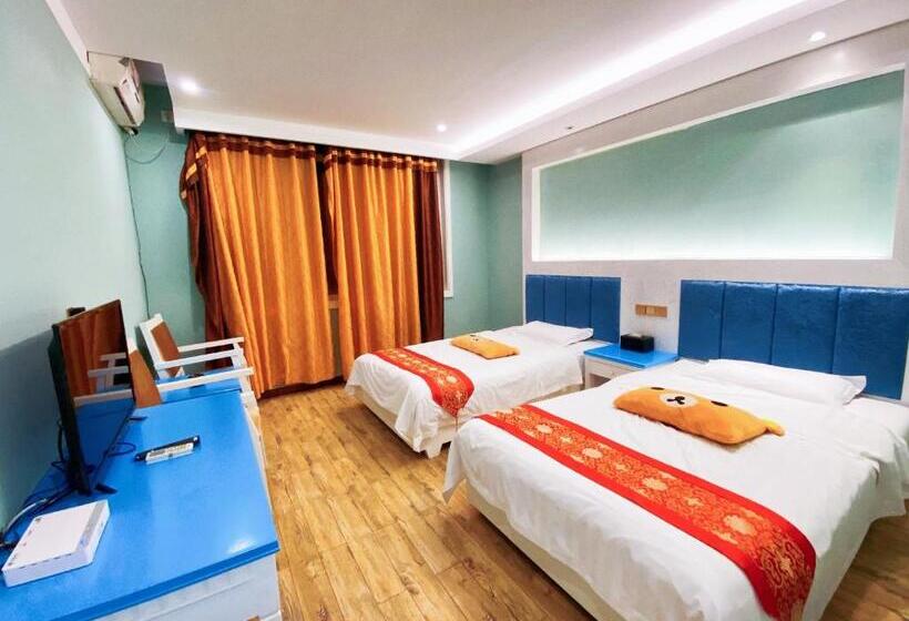 スタンダードルーム, Mount Emei Teddy Bear Hotel玩具熊酒店