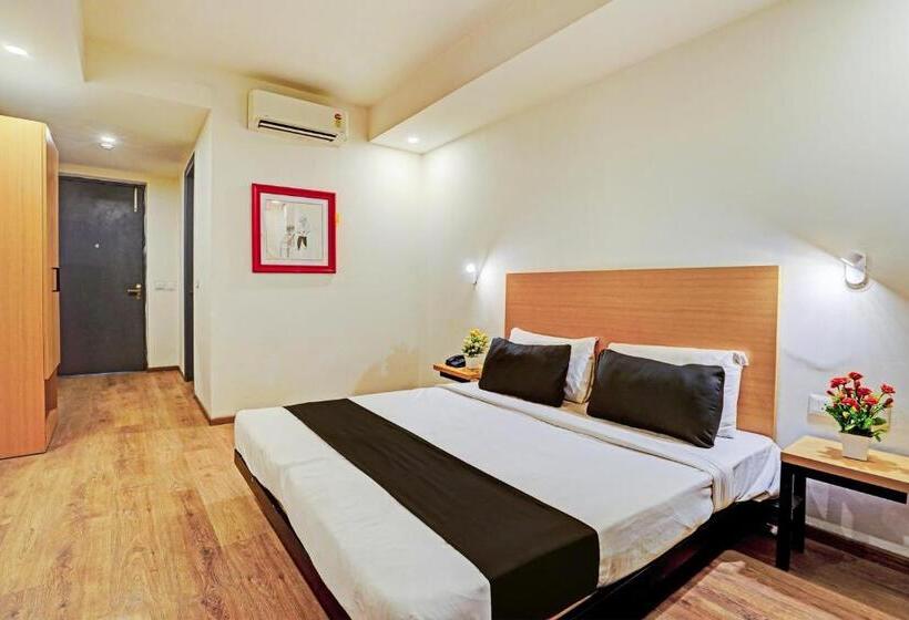 Трехместный Номер Классика, Oyo Townhouse 141 Sector 14 Old Gurgaon