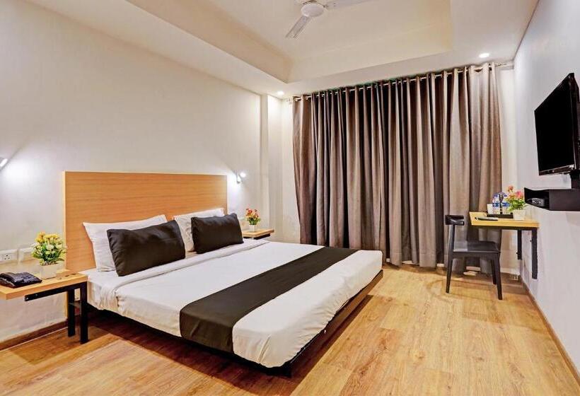 Трехместный Номер Классика, Oyo Townhouse 141 Sector 14 Old Gurgaon