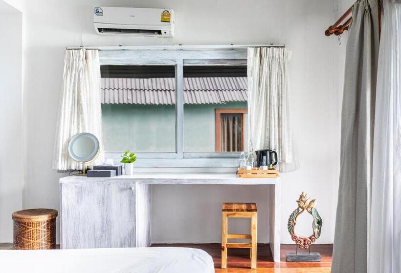 اتاق استاندارد با بالکن, Vikasa Yoga Retreat
