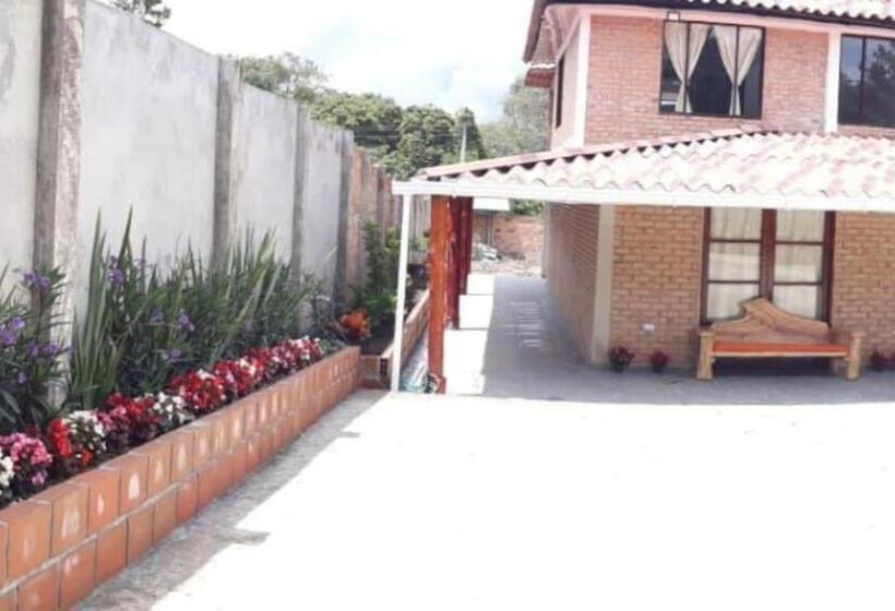 디럭스 룸, Casa Hotel Villa Lorena
