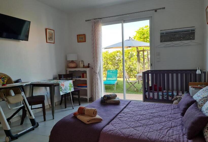 Номер Стандарт, Chambres D Hôtes B&b La Bergeronnette Avec Piscine Couverte Chauffée