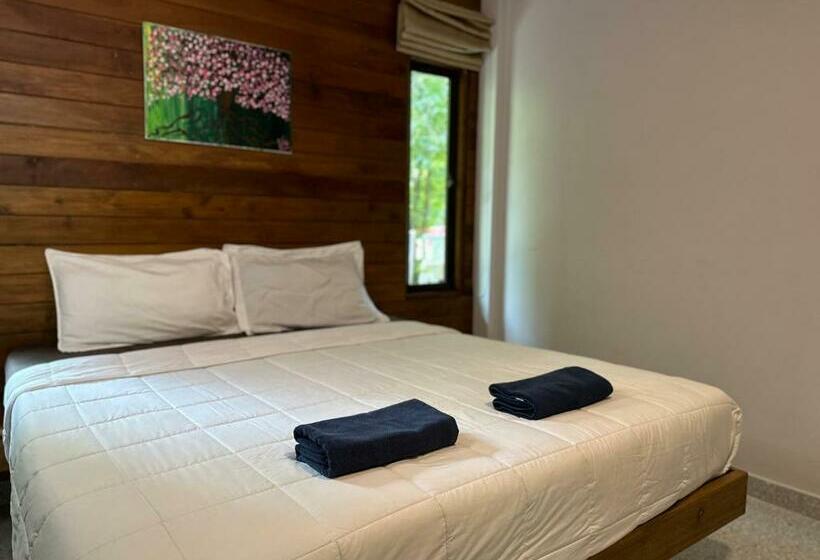 Дом 1 Спальня, The Zohan Resort & Travel Agency