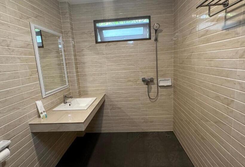 Дом 1 Спальня, The Zohan Resort & Travel Agency