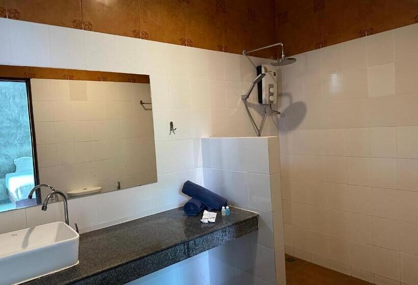 Вилла 3 Спальни, The Zohan Resort & Travel Agency