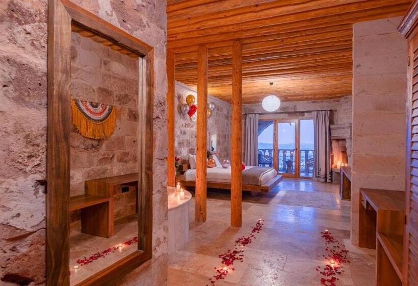 سوئیت با تخت بزرگ, La Fairy Cappadocia Adult Only