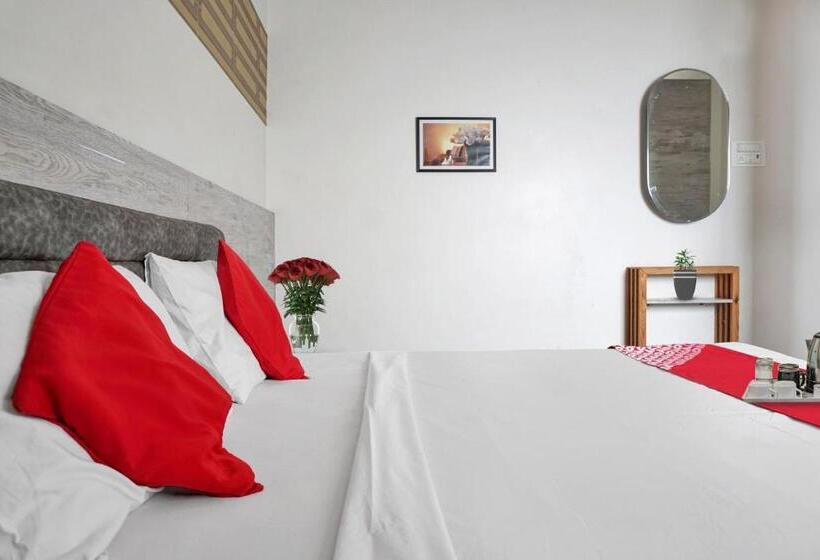Трехместный Номер Классика, Flagship Hotel Kalptaru