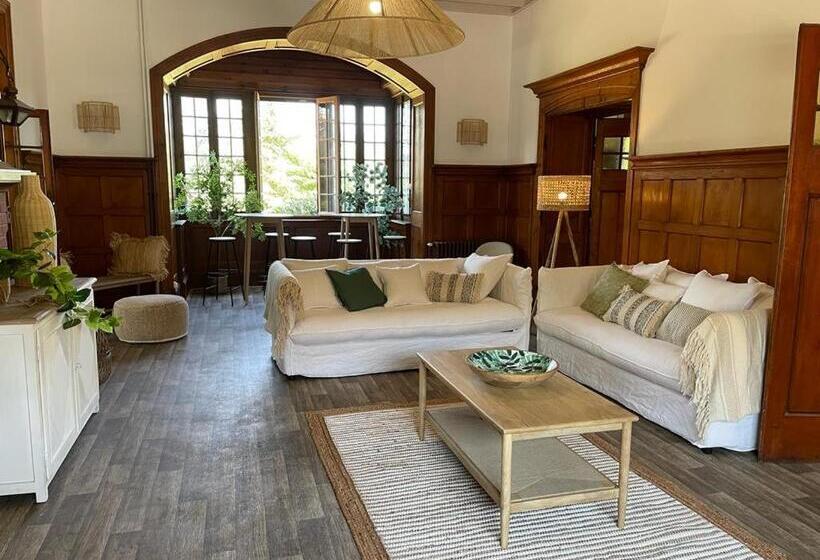 Трехместный Номер Стандарт Вид на Сад, O Cottage Suite Familiale