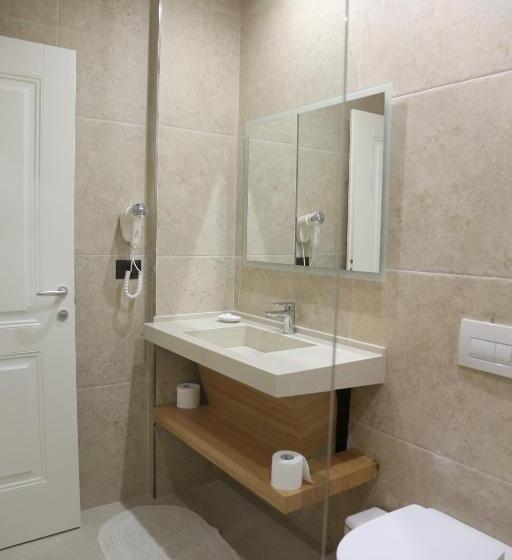Трехместный Номер Стандарт Боковой Вид на Море, B&b Champagne, Vlore Bay