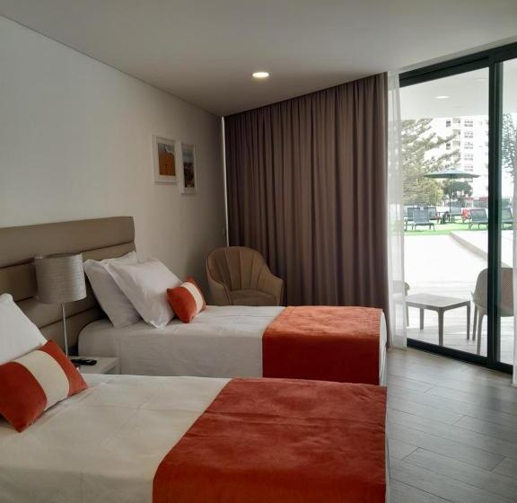 اتاق استاندارد سه نفره, Algarpapa Rooms