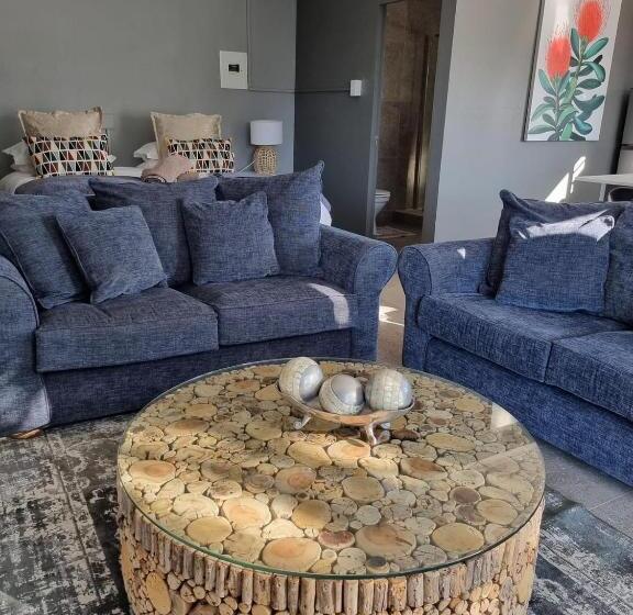 Номер Deluxe Вид на Сад, Tree Aloe Guest House