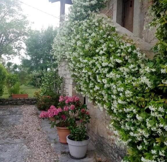 Номер Стандарт, La Maison Du Pech