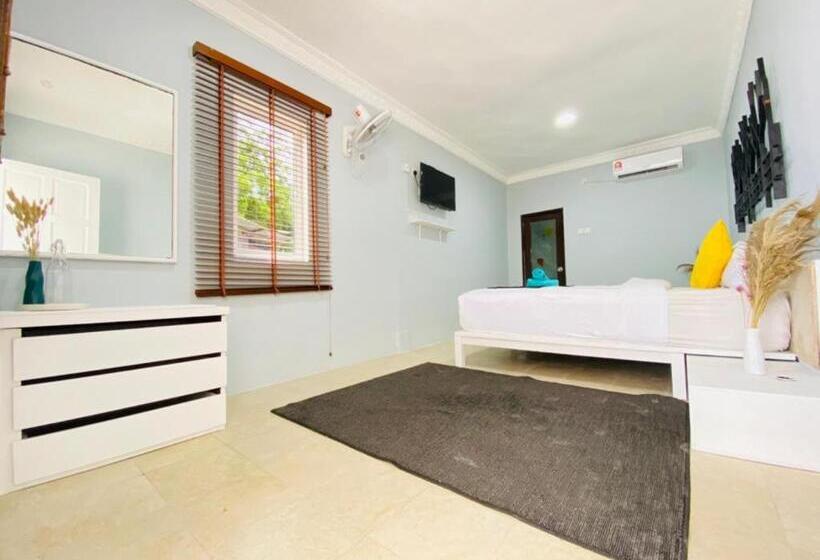 اتاق لوکس با چشم‌انداز دریا, Fat Mermaid Guesthouse