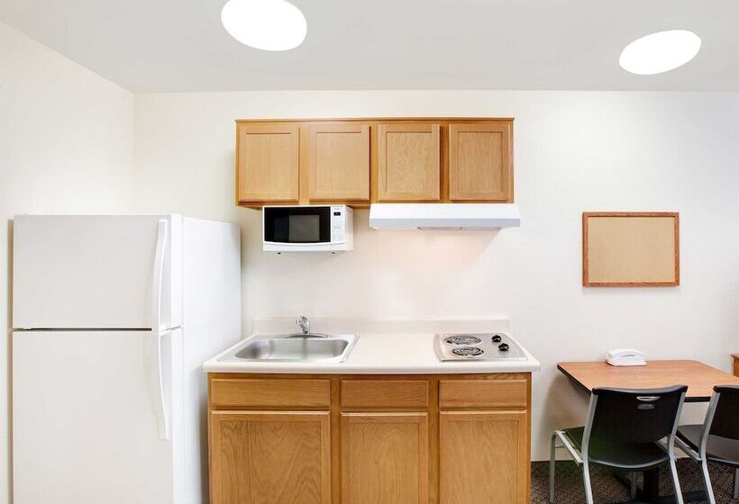 חדר סטנדרט שתי מיטות זוגיות, Woodspring Suites Houston I45 Airtex