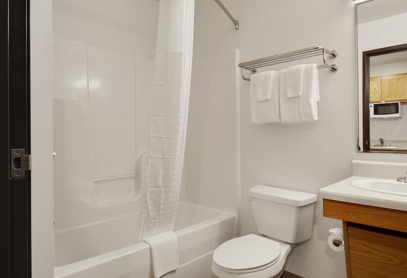 חדר סטנדרט שתי מיטות זוגיות, Woodspring Suites Houston I45 Airtex