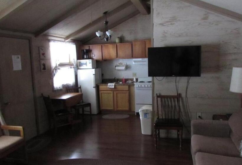 Люкс, Woodland Motor Lodge