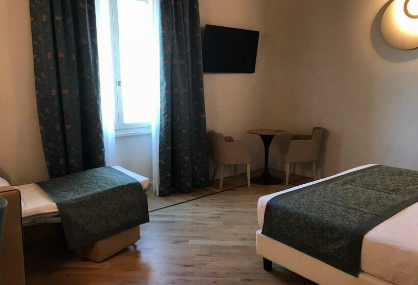 اتاق لوکس سه تخته, Cà Uberti Home Boutique